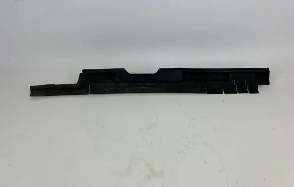 Audi Q5 SQ5 Intercooler air guide/duct channel 8R0121292B