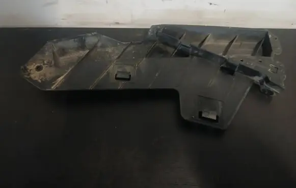 Volvo V70 Front bumper mounting bracket 30796388 BP3EA