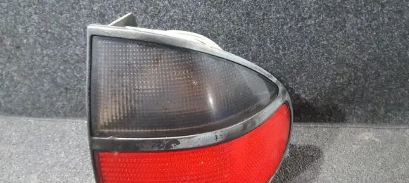 Renault Laguna I Rear/tail lights 770082005