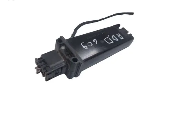 Audi A8 S8 D3 4E Tire pressure sensor 4E0907277B