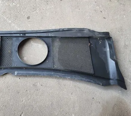 Audi A6 S6 C5 4B Battery box tray cover/lid 4B1819422