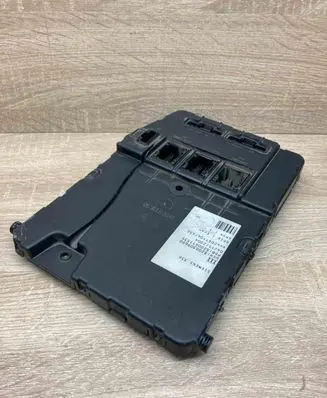 Renault Megane II Comfort/convenience module 8200309690 S118400220D