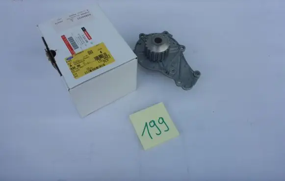 Ford Focus Water pump 2330996