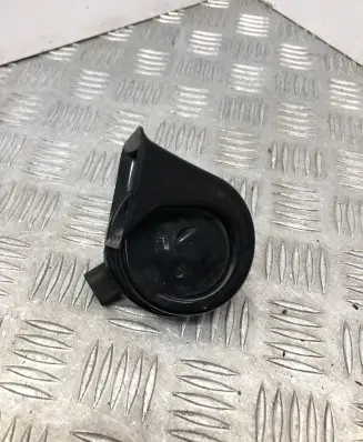 BMW 5 F10 F11 Horn signal 703881157