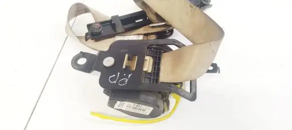KIA Sportage Front seatbelt 511652200 098X090RH
