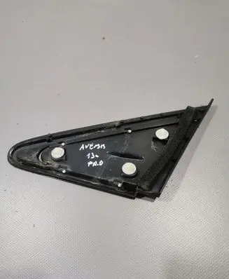 Toyota Avensis T270 Fender end trim 6011705021