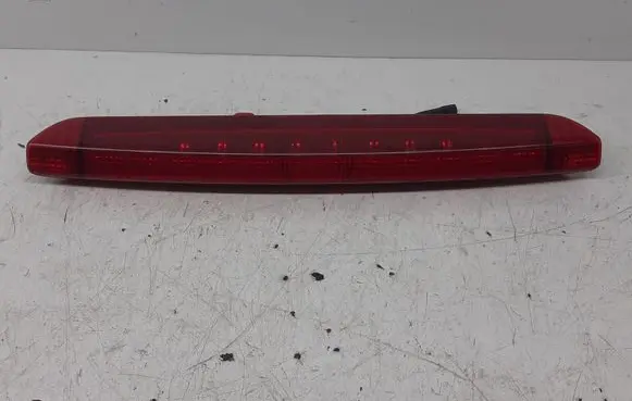 Nissan Murano Z50 Third/center stoplight P2884