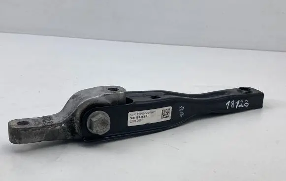 Audi A3 S3 8V Engine mounting bracket 5Q0199855P 02012017 X44AVP1M5601W