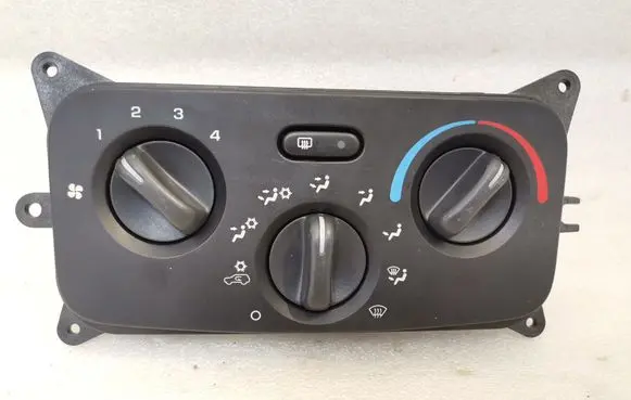 Jeep Cherokee Climate control unit P55037533AC 58024B