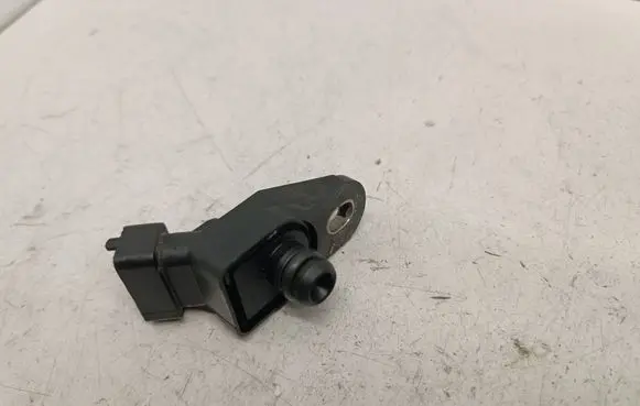 BMW 5 E39 Air pressure sensor 0261230046