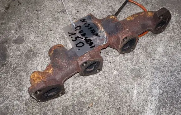 Nissan Qashqai+2 Exhaust manifold 140042052R