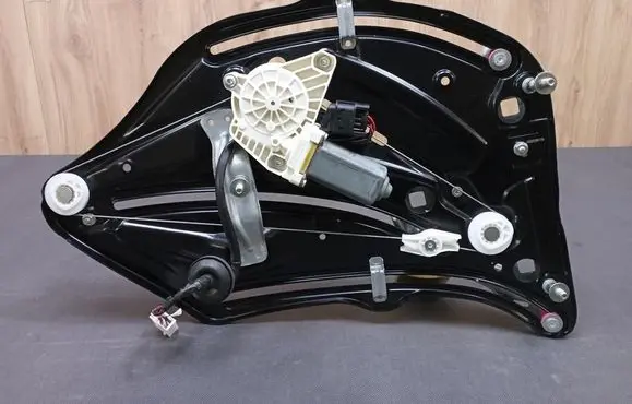 Mercedes-Benz E A207 Rear door window regulator with motor 2076701503 A2076701503