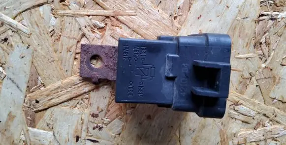 Chrysler Town u0026 Country V Light relay 