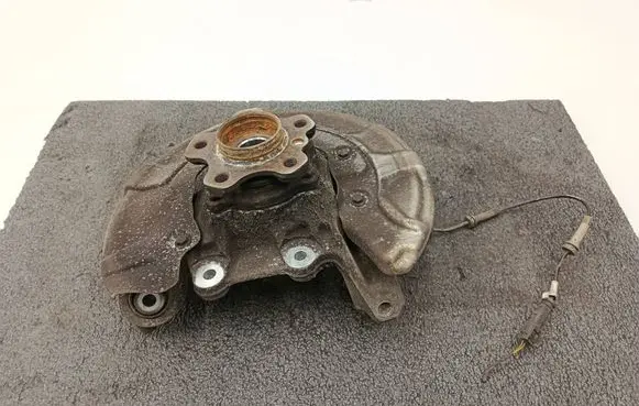 BMW 5 G30 G31 G38 Rear wheel hub 6869788 6866977