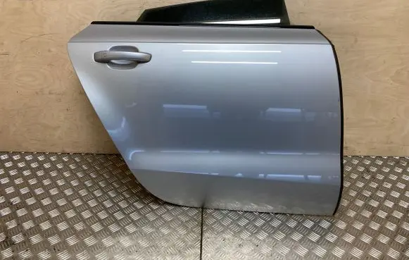 Audi A7 S7 4G Rear door