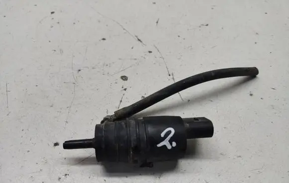 BMW 7 E65 E66 Windscreen/windshield washer pump E13021168 2800103
