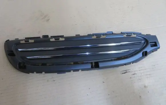 Front bumper lower grill