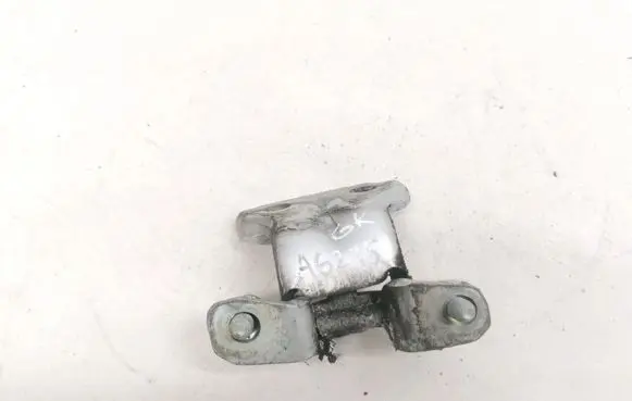 Mitsubishi Space Star Rear door lower hinge