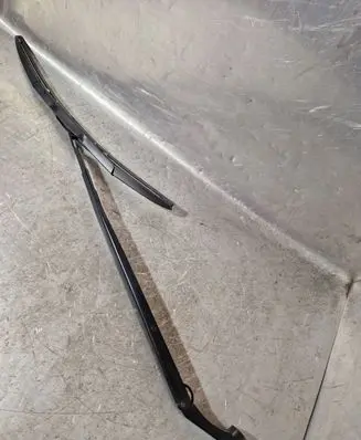 Toyota Camry VIII XV70 Windshield/front glass wiper blade 