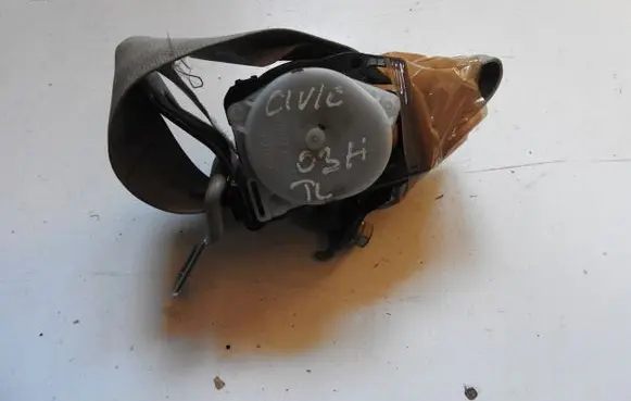 Honda Civic Seat belt trim kh784