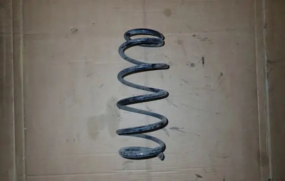 Suzuki Alto Rear coil spring