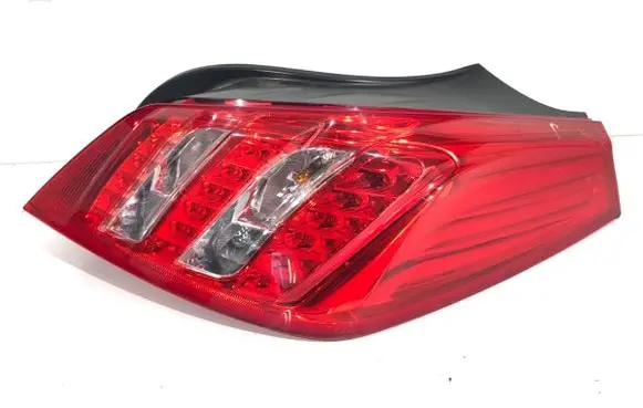 Rear/tail lights