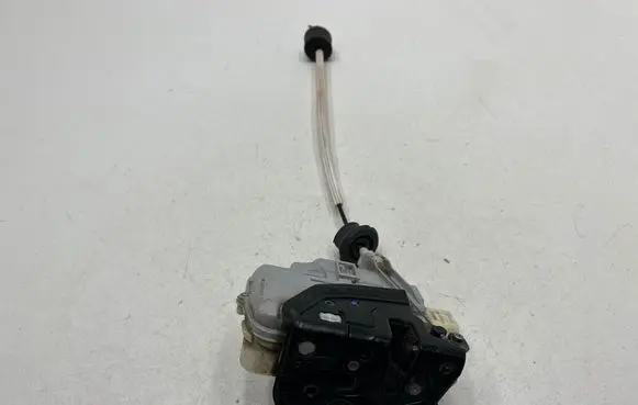 Audi A6 S6 C6 4F Front door lock