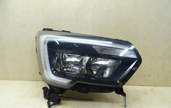 Renault Master IV Headlight/headlamp