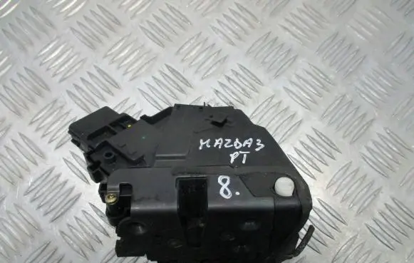 Mazda 3 I Rear door lock