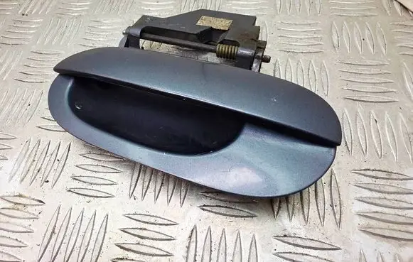 BMW 5 E39 Rear door exterior handle
