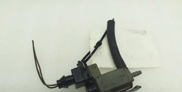 Porsche Panamera (970) Vacuum valve 7PP906270