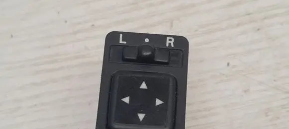 Mitsubishi Space Star Wing mirror switch MR114081 03220000 47864