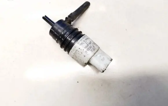BMW 1 F20 F21 Windscreen/windshield washer pump 6712729830901 67.12-7298309-01