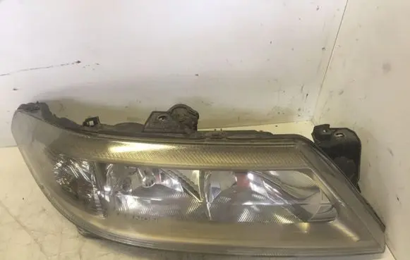 Renault Laguna II Headlight/headlamp 8200163324