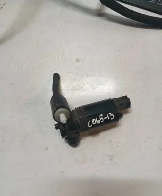 Windscreen/windshield washer pump
