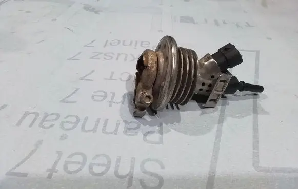Renault Master III AdBlue injector 208993839R