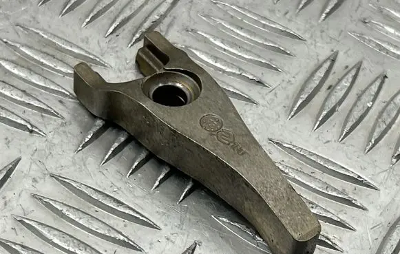 Citroen DS5 Fuel Injector clamp holder 