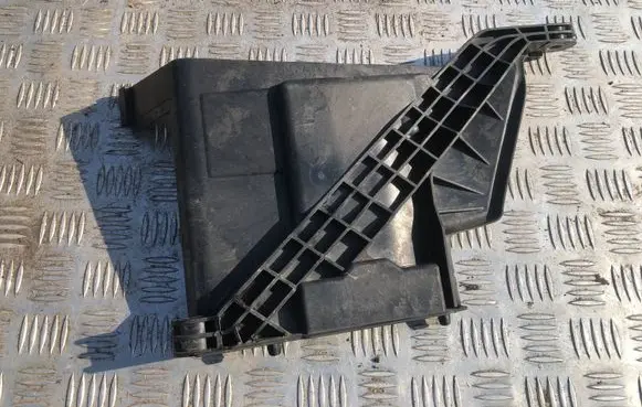 Mini Clubman F54 Battery tray heat shield 7351482