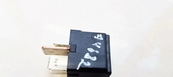 Nissan Almera N16 Other relay 252309F915
