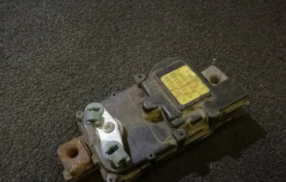 Nissan Prairie Central locking motor 9055032R00 90526