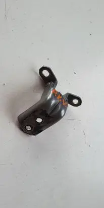 Nissan Leaf I (ZE0) Front door upper hinge