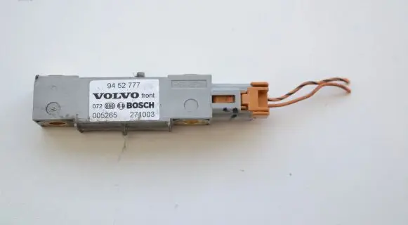 Volvo V70 Airbag deployment crash/impact sensor 9452777