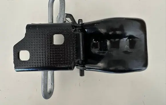 Smart ForTwo III C453 Front door lower hinge A4517200637