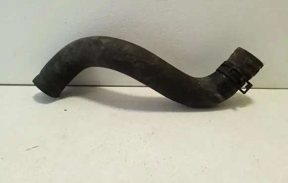 Lexus CT 200H Engine coolant pipe/hose