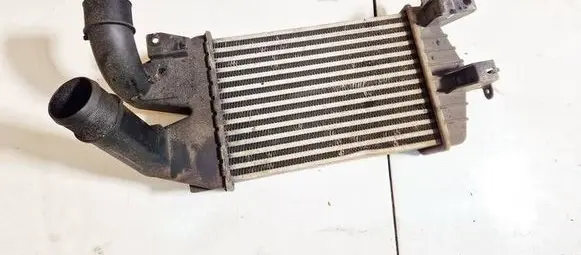 Opel Zafira B Intercooler radiator