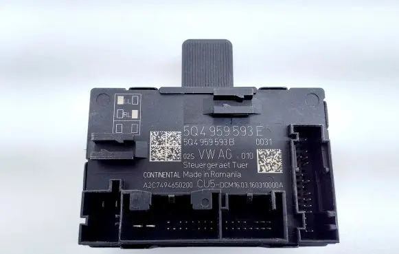 Skoda Octavia Mk3 (5E) Door control unit/module 5Q4959593E 5Q4959593B