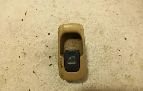 Volvo S80 Electric window control switch 9479903 99W495
