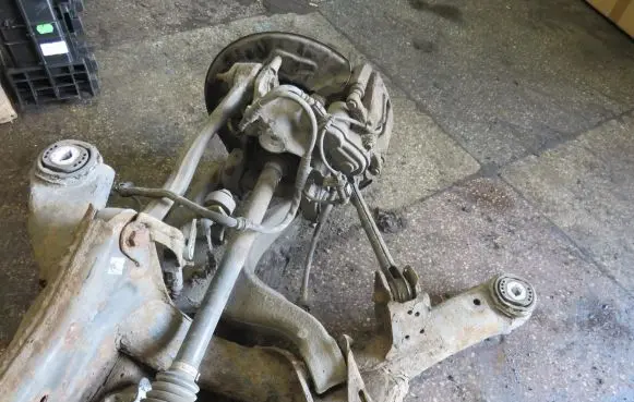 Audi A8 S8 D4 4H Rear wheel hub spindle/knuckle 4H0806064E