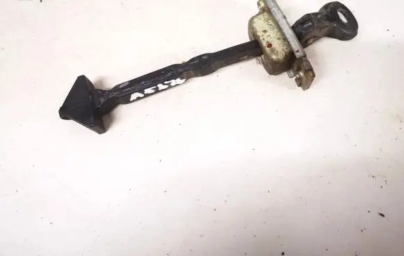 Mazda 3 I Front door check strap stopper 