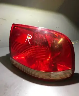 Volkswagen Touareg I Rear/tail lights 7L6945096K
